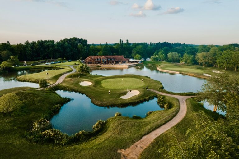 COURSE REVIEW: PYRFORD LAKES GC - Golf News