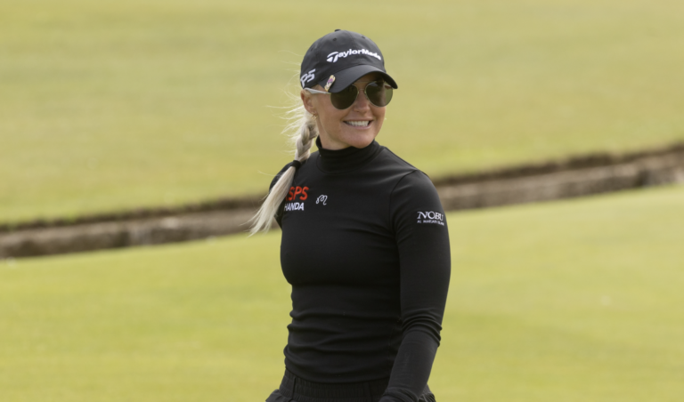 Hull takes early lead in St Andrews - Golf News