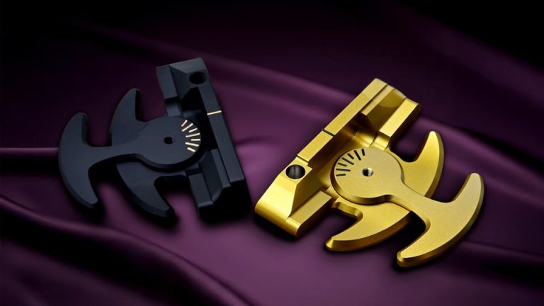 Artifact Wing with Equilibirum 65 in Black (left) and Gold (right) - Killer Golf