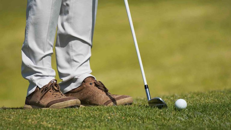 How to make short-game adjustments based on your lie