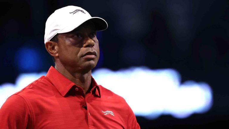 Tiger Woods car crash: Latest updates from police Tiger Woods car crash: Latest updates from police